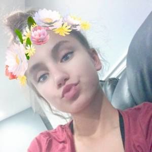 Meet your Posher, Angelina